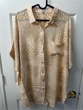 Waiwaolani Charlie Top Hawaii Button-Down Shirt Cream Tan Pocket Collar XL